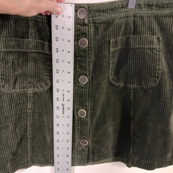 For the Republic Dark Green Corduroy Skirt, Button Front, Pockets, SZ 14, Preppy - Picture 9 of 11